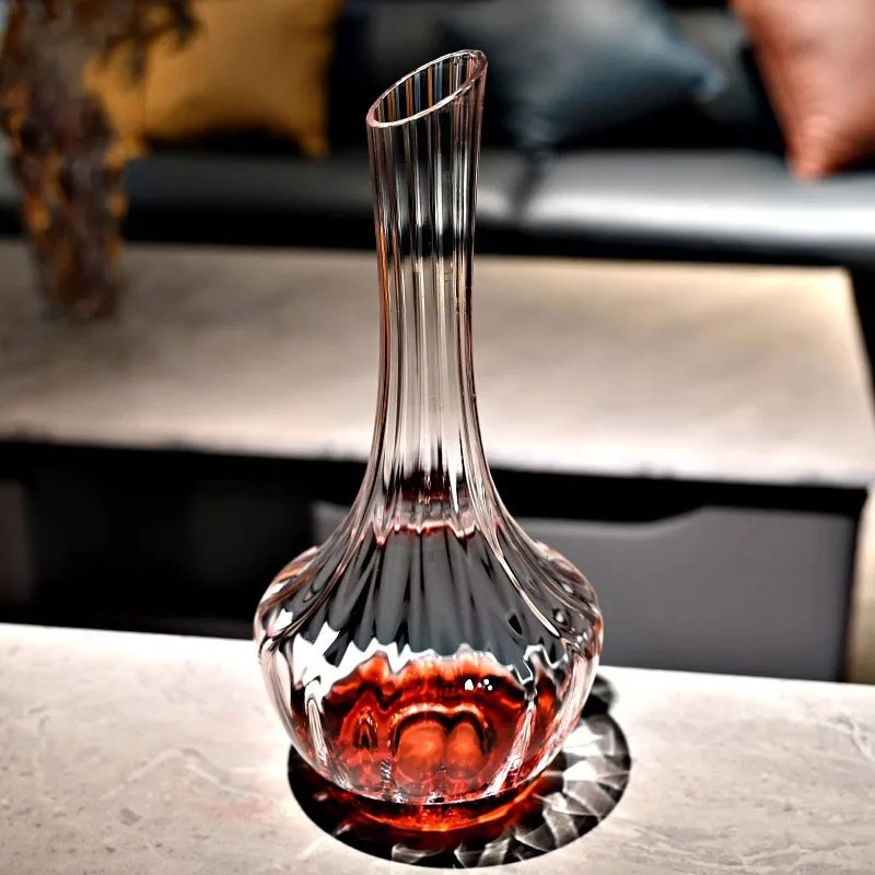 Wine Aerator Pour - Zarif Avrupa Tarzı Oluklu Kristal Şarap